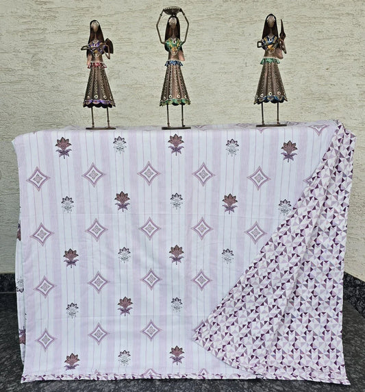 Double Bed Reversible dohar in Purple Colour Design