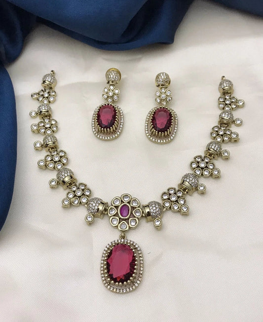 Ruby Oval & Floral Jewellery Set with Earing