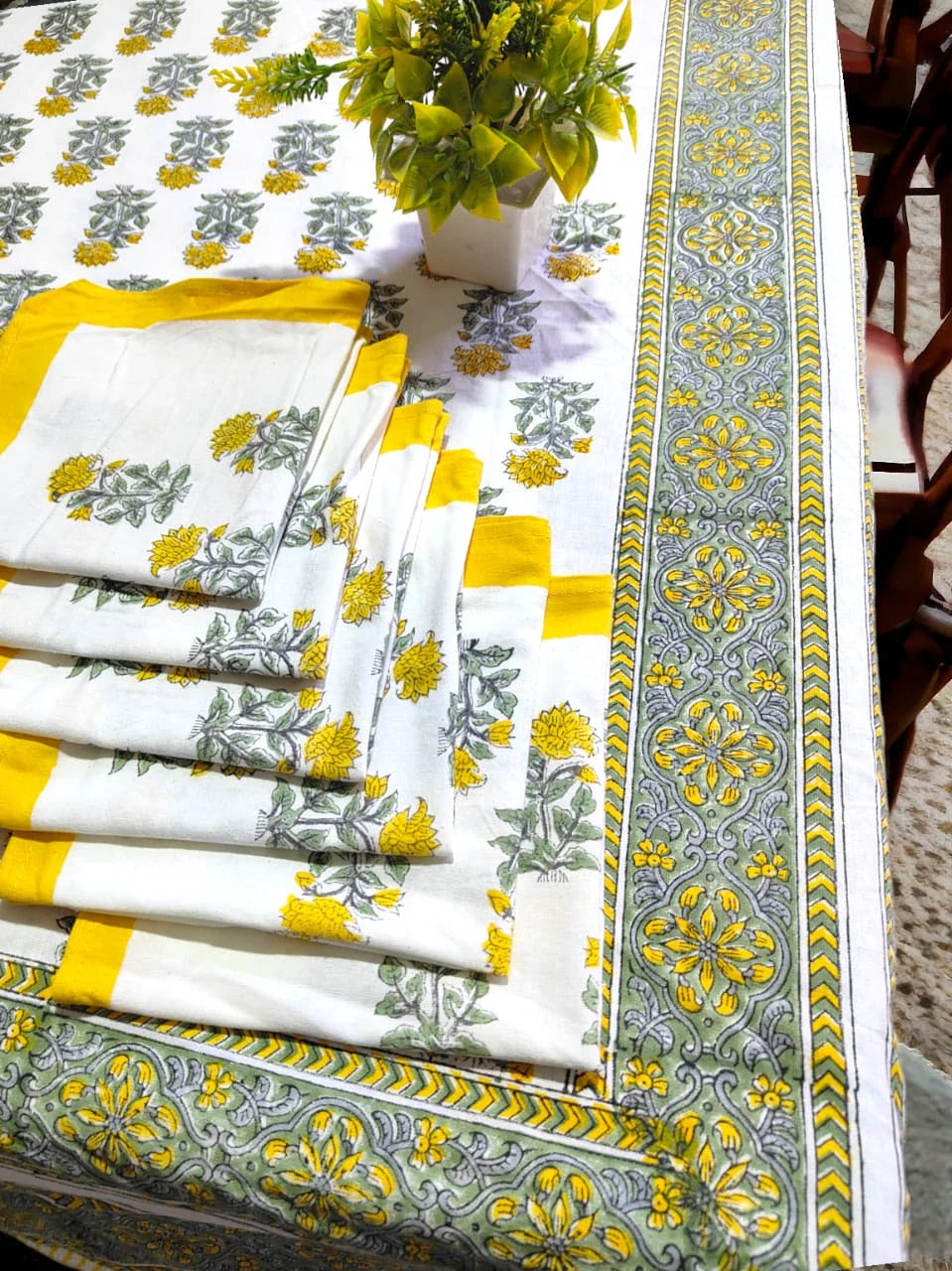 Premium Quality Hand Block Printed Dining Table Cover with 6 napkin in Yellow & Grey